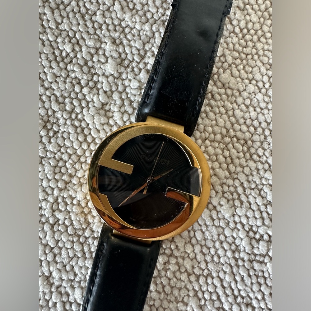 Gucci Latin Grammy watch